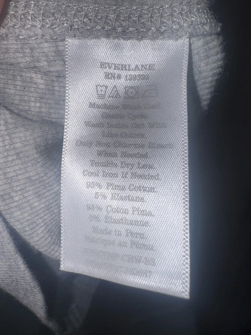 rag & bone Slub V-Neck Short Sleeve Tee in Heather Gray